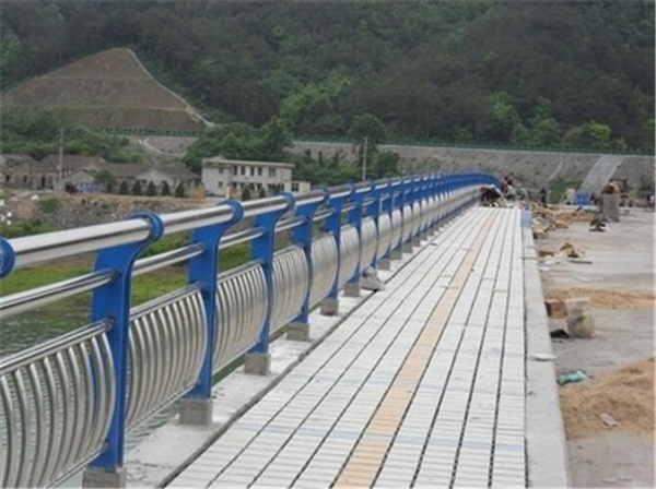 武汉304不锈钢桥梁护栏